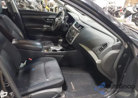 2016 Nissan Altima 2.5/2.5 S/2.5 Sl/2.5 Sr/2.5 Sv z USA, uszkodzony, nr VIN 1N4AL3AP7GC193660